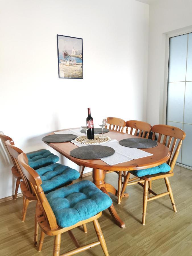 Apartmani Gabi Cesarica Eksteriør bilde