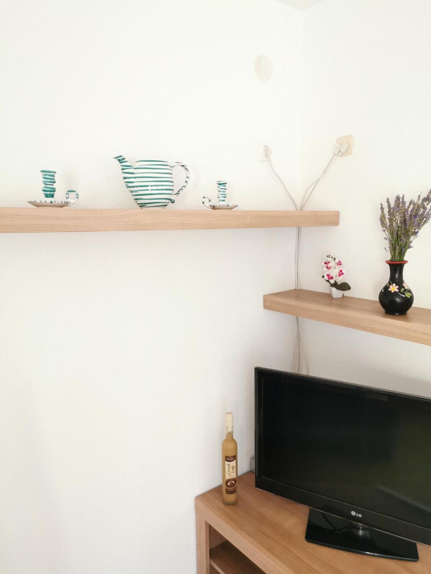 Apartmani Gabi Cesarica Eksteriør bilde